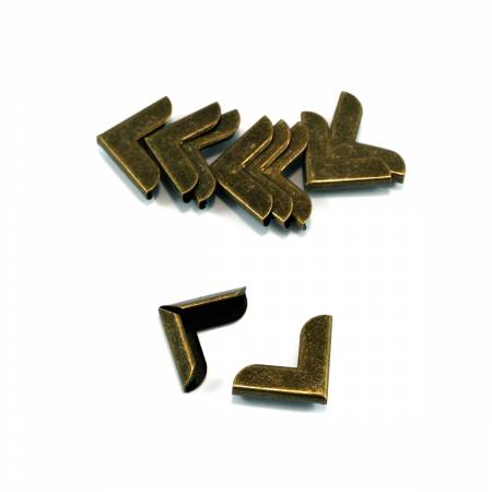 Metal Corners for use on bag, clutch, & wallet flaps or even book covers. Suitable for fabric/leather thickness of 1/8 inch (3mm). 3/4in x 3/4in (20 mm x 20 mm) Bling up your bag or wallet with these corners!