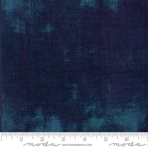 <p class="mk-product-info">Grunge basic in Blue Steel is the perfect blender with a little bit of interest. The variation of hue ranges from deep navy to a lighter grey blue. 100% cotton 43"/44" wide.&nbsp;</p> <div class="mk-product-description"> <p>&nbsp;</p> </div>