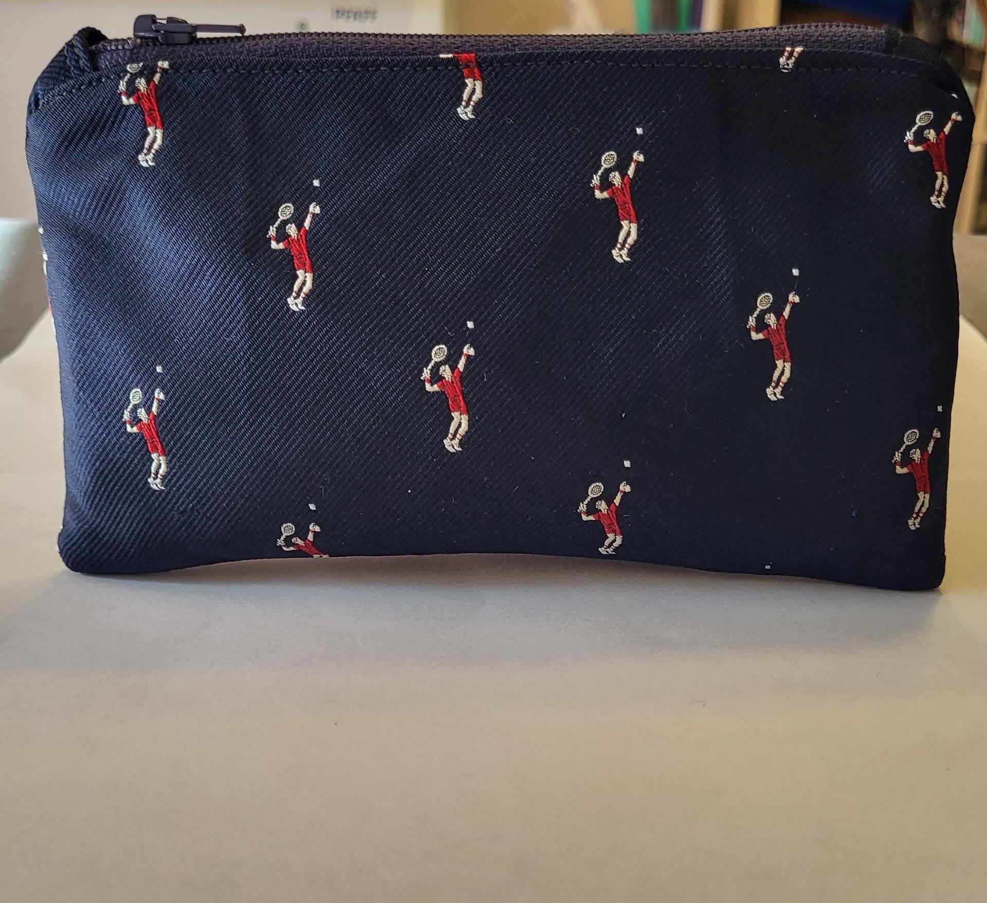 Necktie Zipper Pouch