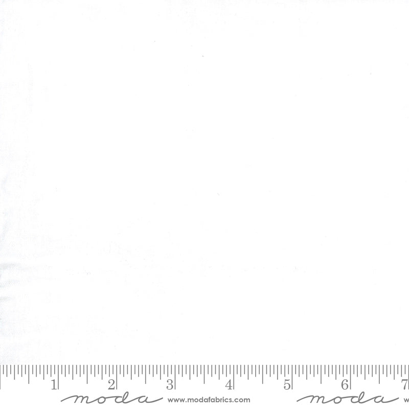 Beautiful basic from Japan for Moda 100% Cotton, 44/5"