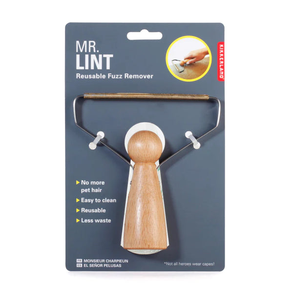 Lint remover for rugs and upholstery Design: WITH Creative Material: stainless steel, aluminum alloy, beechwood Dimensions: 13,3 x 12,8 x 3,8 cm