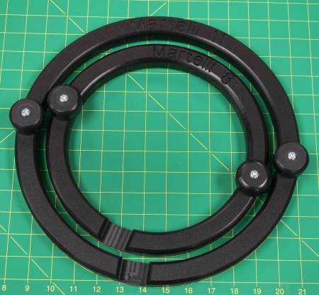 No slip Gripper Hoops. Throw away those ill fitting clumsy gloves and rubber finger tips. Works with table or home machines. Convenient knobs ensure comfortable grip, for safe painless free motion quilting.