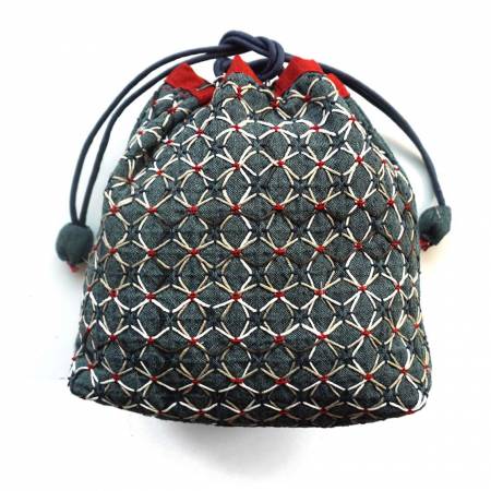 Hand-printed with water-soluble ink on yarn-dyed nep fabric. Traditional Japanese drawstring bag with KOKI. Half Kit Including: Printed cloth, metal koki x 8 ,waxed cotton cord, full English instruction.