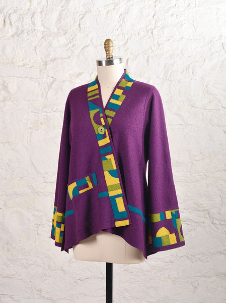  Suggested Fabrics Light to medium-weight Wool, Cotton, Knit, Linen, Silk, Wool Crepe, Corduroy, Novelty Weaves, Boucle, Boiled Wool.